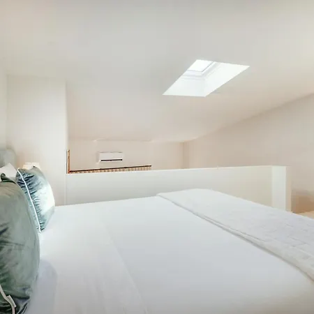 Center Duplex | Edificio Terracotta Apartman Porto