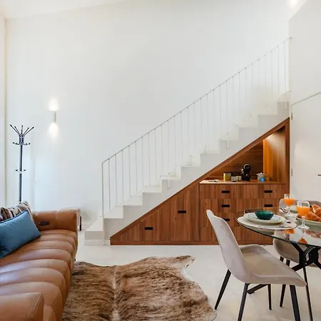 Center Duplex | Edificio Terracotta Daire