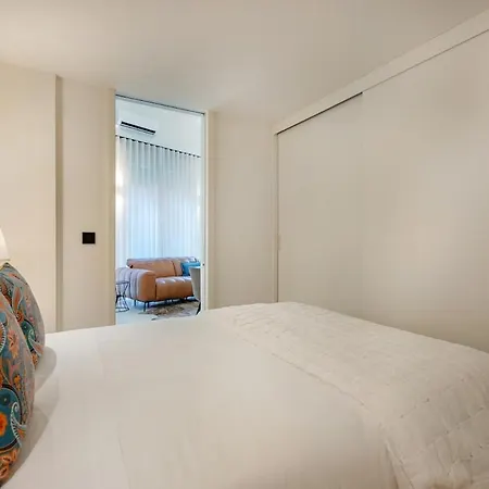Center Duplex | Edificio Terracotta Apartment