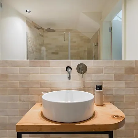 Apartment Center Duplex | Edificio Terracotta *