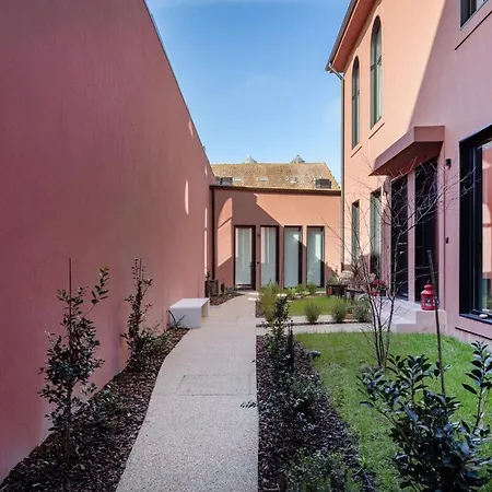 Center Duplex | Edificio Terracotta Apartment